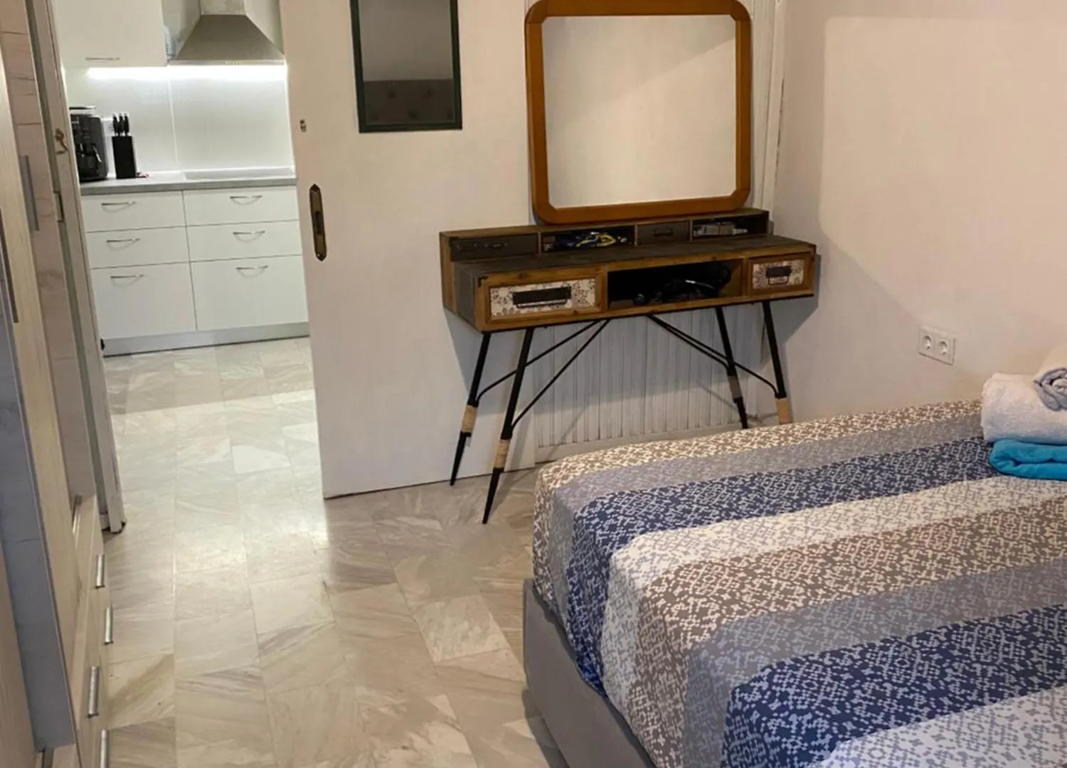 Appartment By Eftymia Nea Roda Apartment
